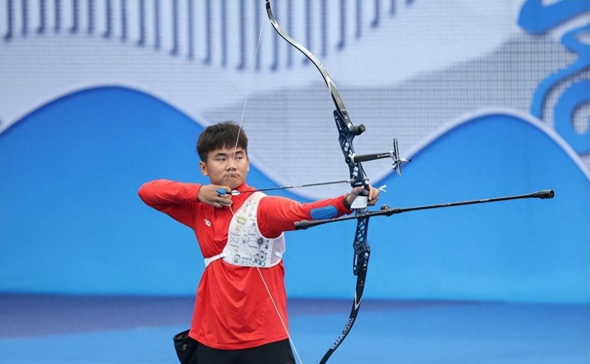 包含中国射箭选手表现抢眼获得金牌的词条