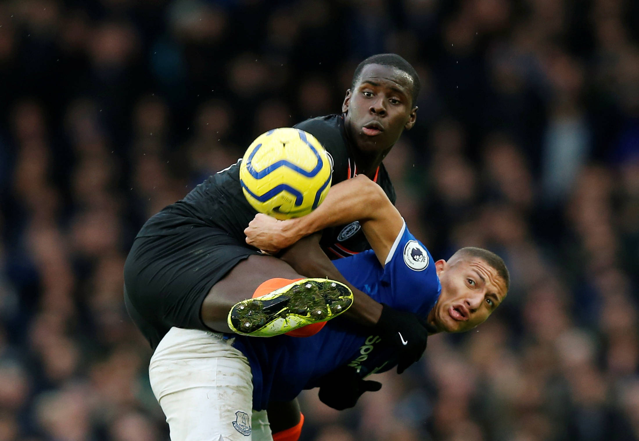 关于埃弗顿主场惨败,重回保级泥潭的信息 关于埃弗顿主场惨败,重回保级泥潭的信息