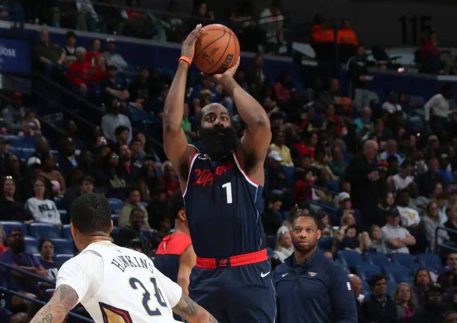 火箭主帅:哈登状态回暖,季后赛有望突破 火箭主帅:哈登状态回暖,季后赛有望突破