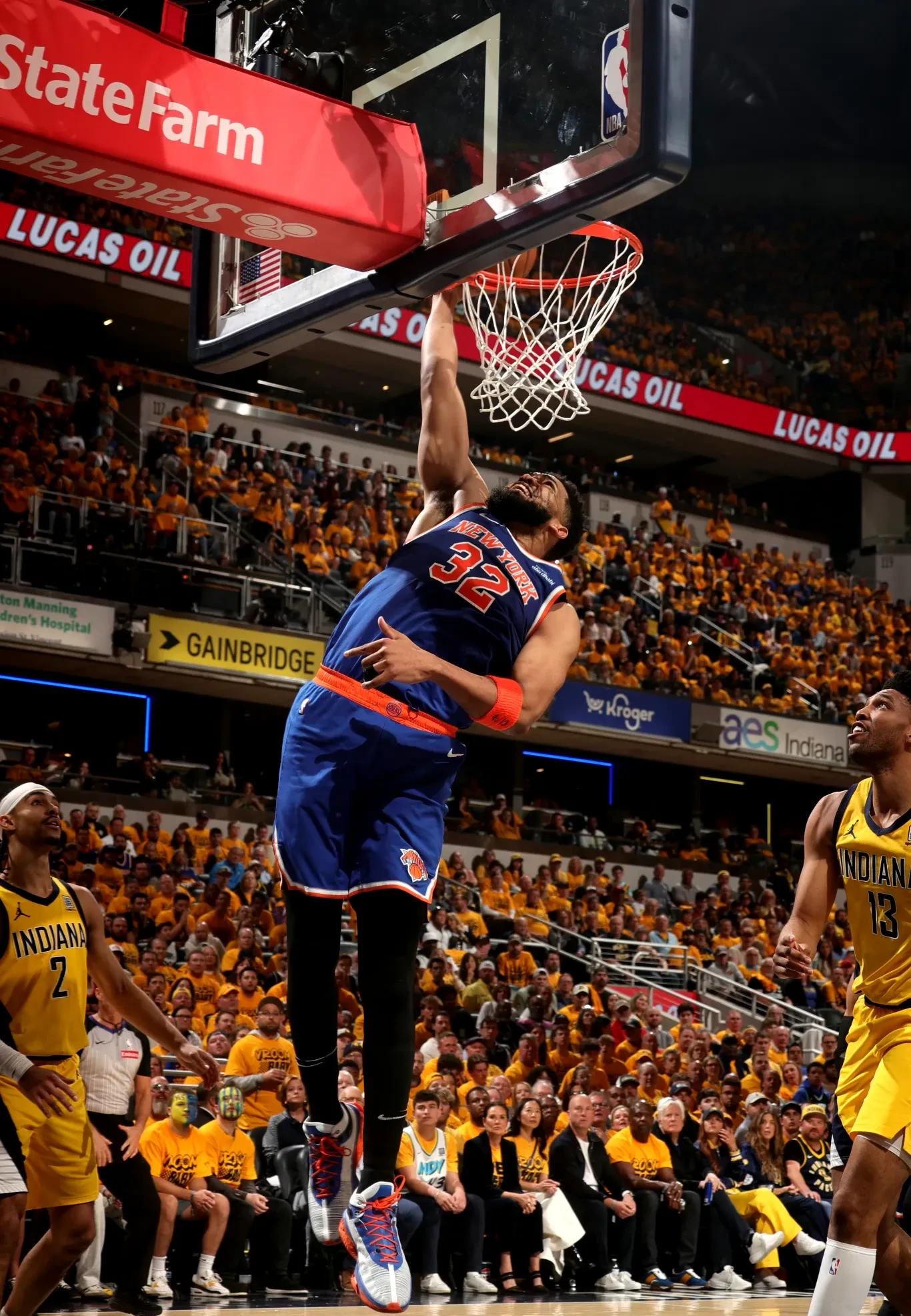 包含尼克斯惊天大逆转！保持3胜领先东部联盟的词条