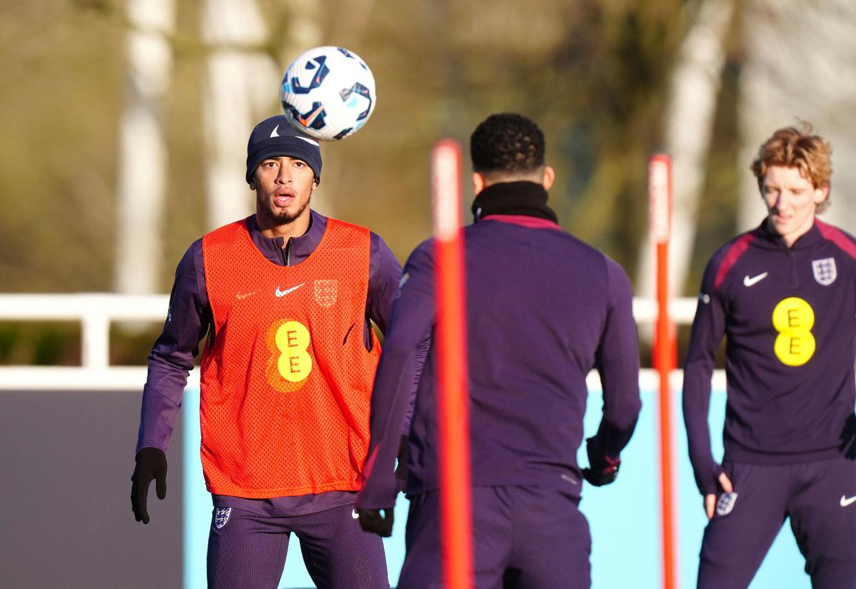 英格兰挑战意大利,斗志昂扬等待比赛的简单介绍 英格兰挑战意大利,斗志昂扬等待比赛的简单介绍