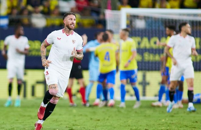 包含瑞士队遭遇困境教练组展开紧急应对措施的词条 包含瑞士队遭遇困境教练组展开紧急应对措施的词条