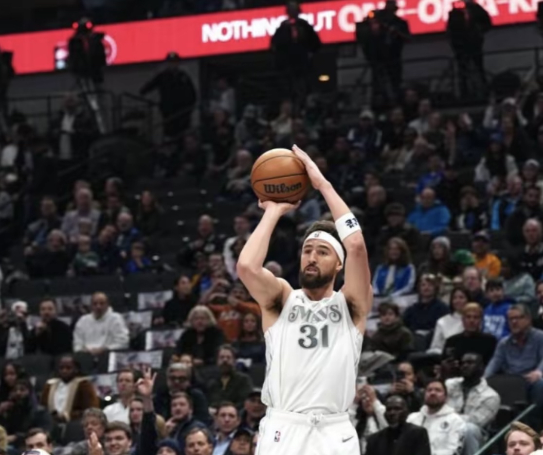 包含湖人爆冷落败独行侠,客场不敌对手发挥的词条 包含湖人爆冷落败独行侠,客场不敌对手发挥的词条